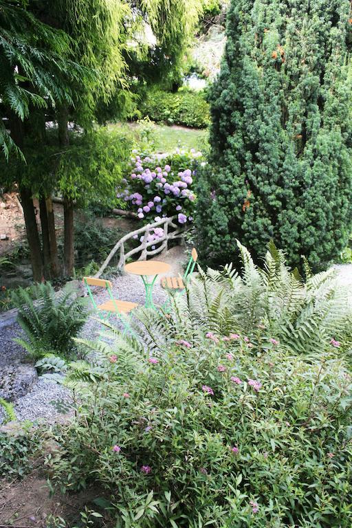 B&B La Source Fleurie Profondeville Exterior foto